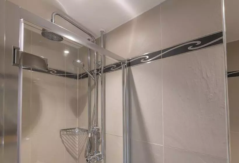 酒店 The Dial House