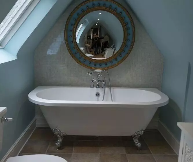 酒店 The Dial House