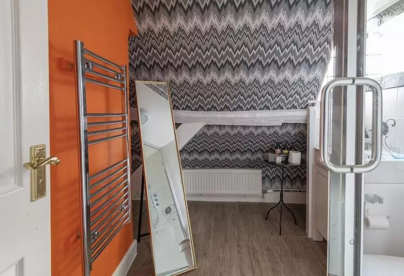 酒店 The Dial House