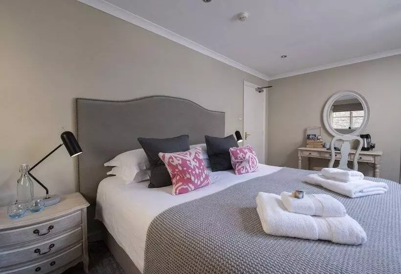 酒店 The Dial House