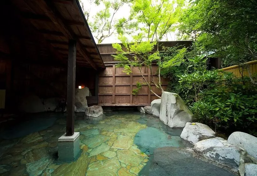 酒店 Yufuin Hoteiya