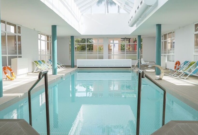 Los Amigos Beach Club