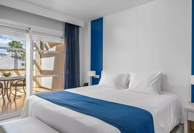 Los Amigos Beach Club