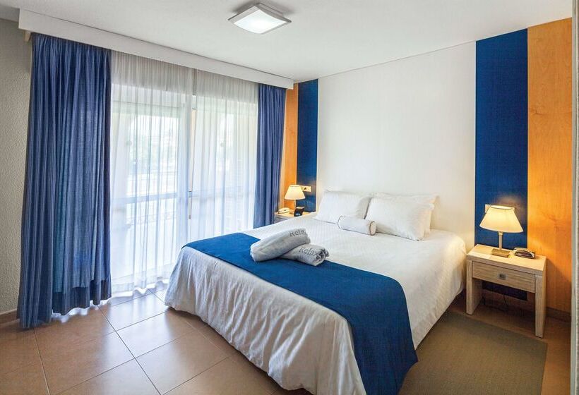 Los Amigos Beach Club