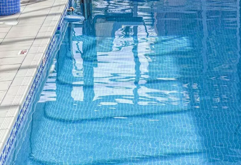 Los Amigos Beach Club