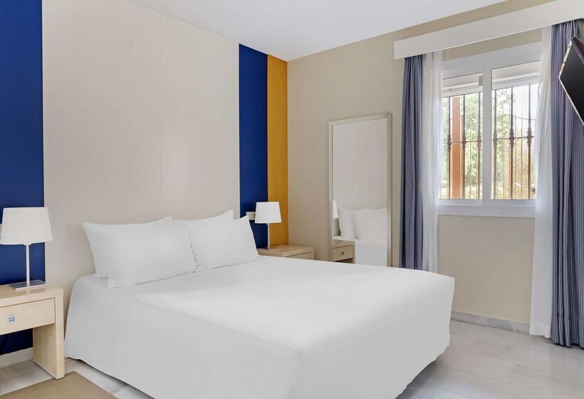 Los Amigos Beach Club