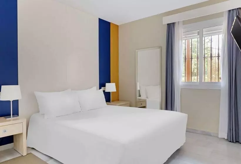 Los Amigos Beach Club