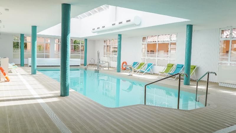 Los Amigos Beach Club