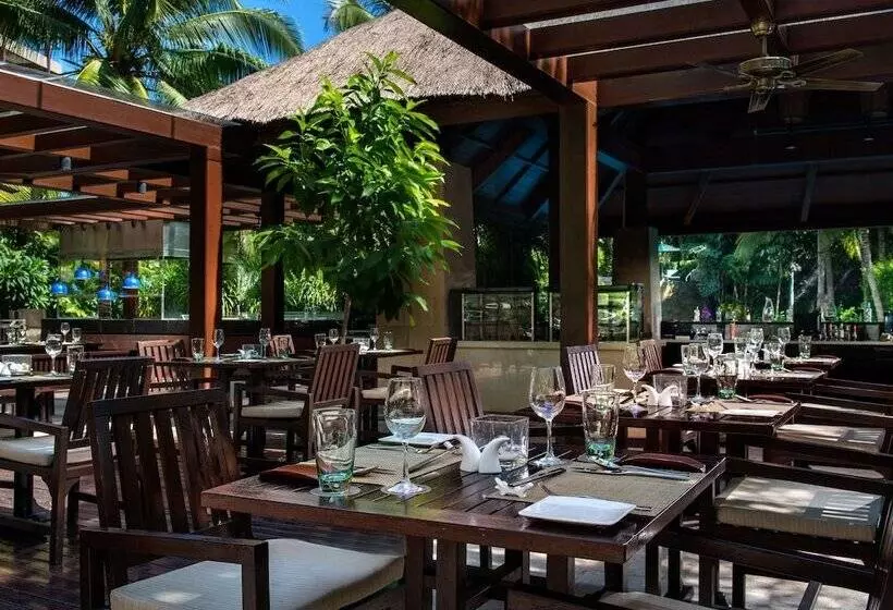 Pullman Oceanview Sanya Bay Resort & Spa