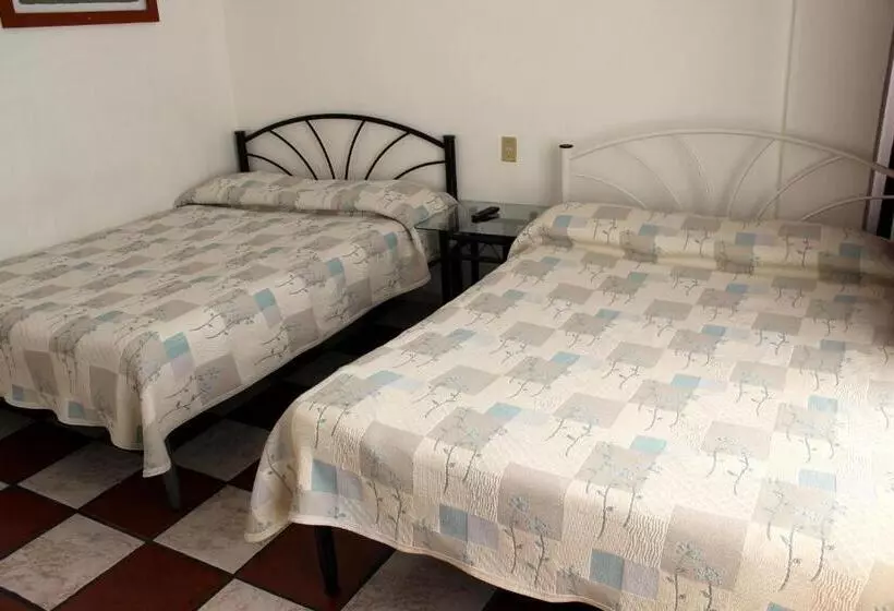 Apartamentos Hotel Avilla