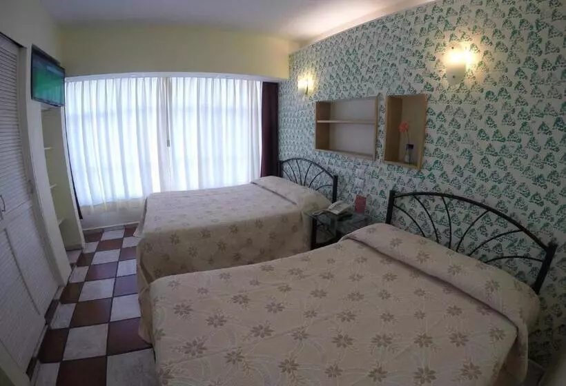 Apartamentos Hotel Avilla
