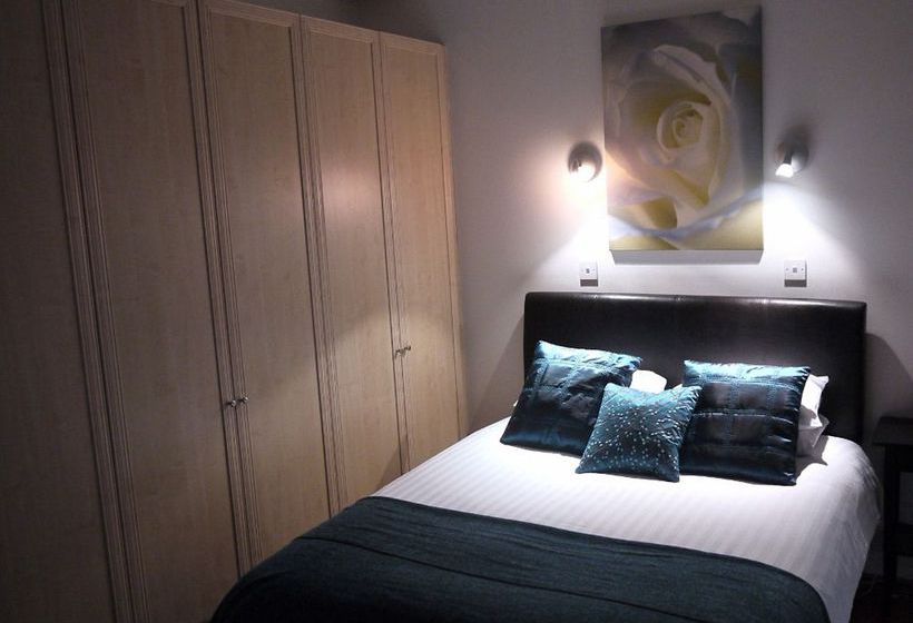 City Quarters At Burne Jones House Serviced Apartments