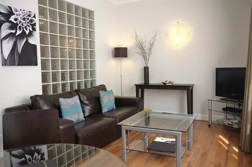 City Quarters At Burne Jones House Serviced Apartments