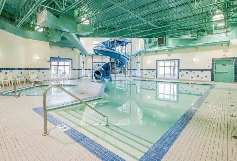 酒店 Canalta High River