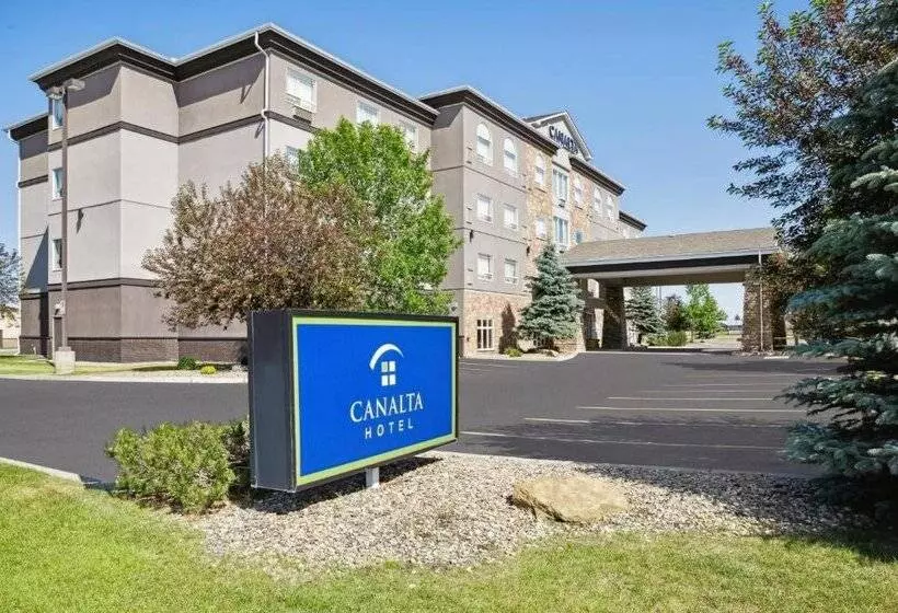 酒店 Canalta High River