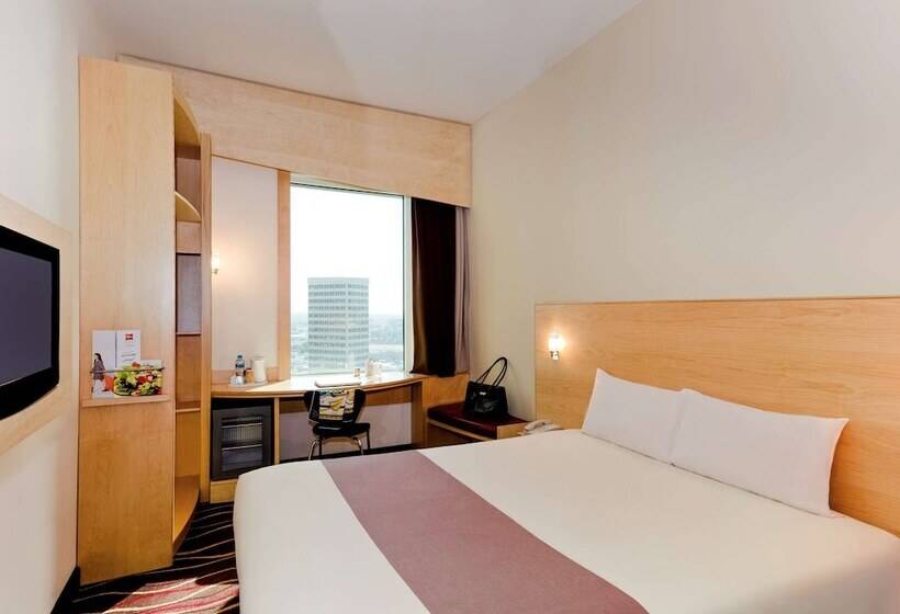 Otel Ibis Sharq