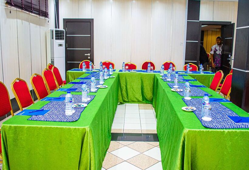 Golden Tulip Hotel Ph Gtph