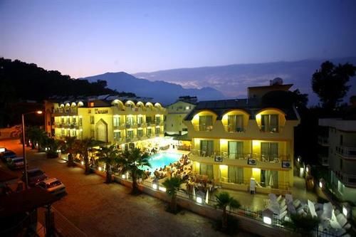 فندق Grand Lukullus