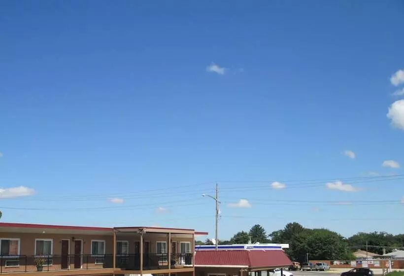 فندق على الطريق Regal Inn Chicago O Hare  Franklin Park