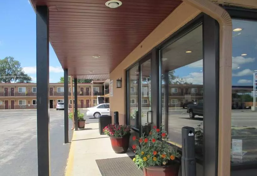 فندق على الطريق Regal Inn Chicago O Hare  Franklin Park