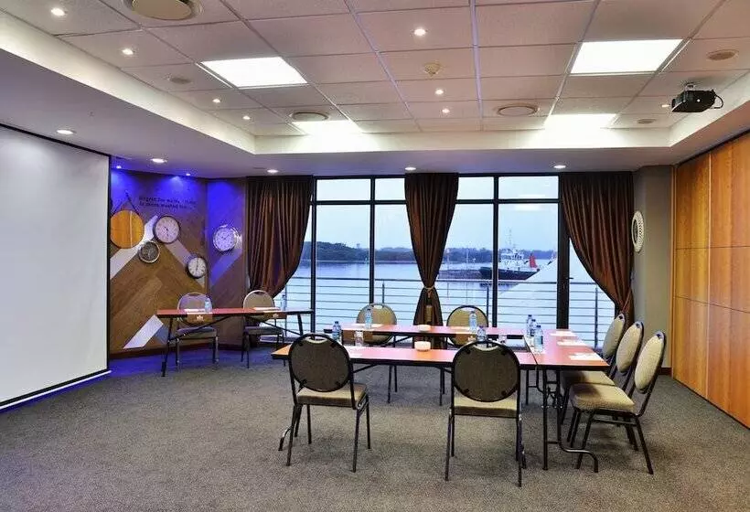 Bon Hotel Waterfront Richards Bay