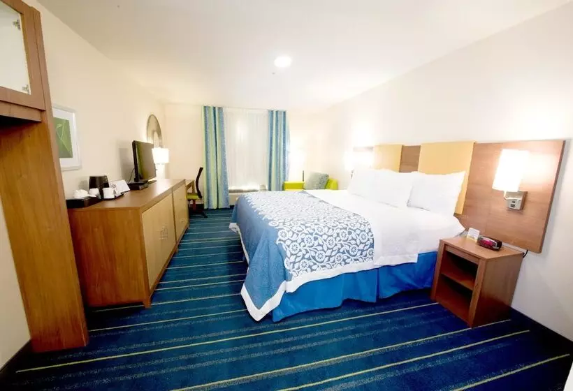 ホテル Arya Inn & Suites