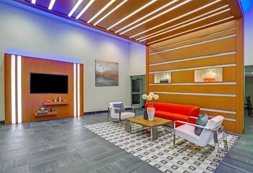 ホテル Arya Inn & Suites