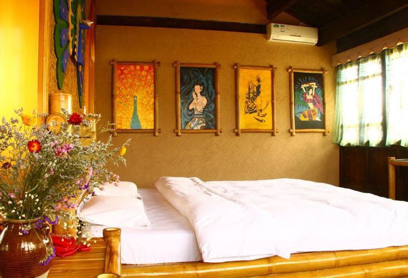 فندق Blossom Hill Inn Lijiang Yichiyuan