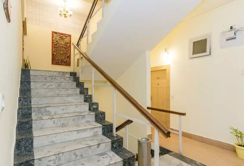 בית מלון כפרי Blue Poppy