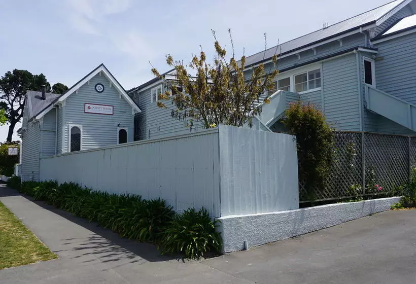 Hotelli Dorset House Backpackers