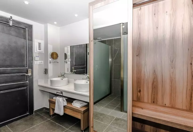 Exotica Hotel & Spa By Zante Plaza