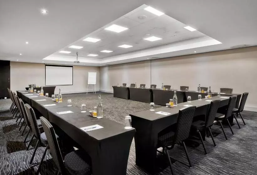 Protea Hotel By Marriott Pretoria Hatfield