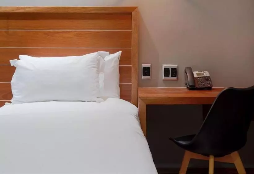 Protea Hotel By Marriott Pretoria Hatfield