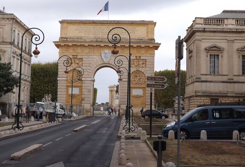 فندق Holiday Inn Express Montpellier Odysseum, An Ihg