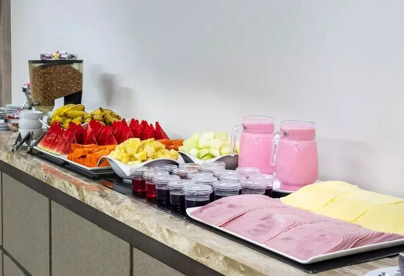 Umuarama Plaza Hotel By Castelo Itaipava