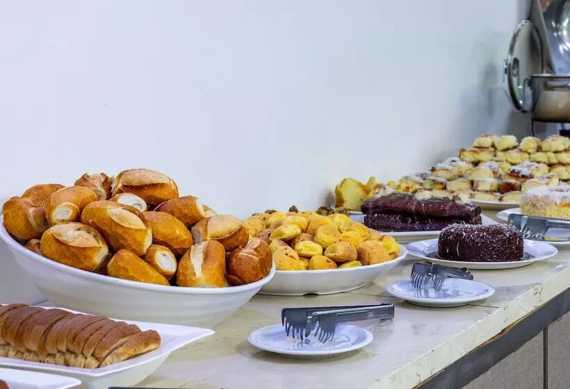 Umuarama Plaza Hotel By Castelo Itaipava