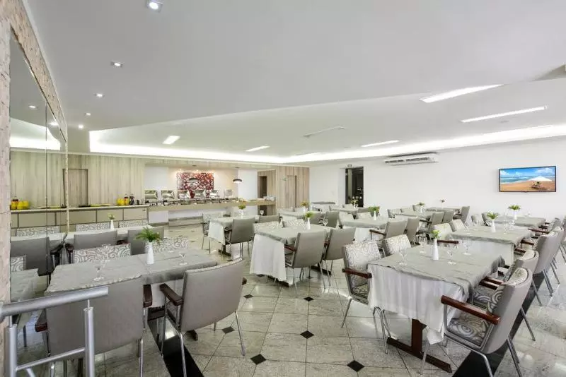 Umuarama Plaza Hotel By Castelo Itaipava