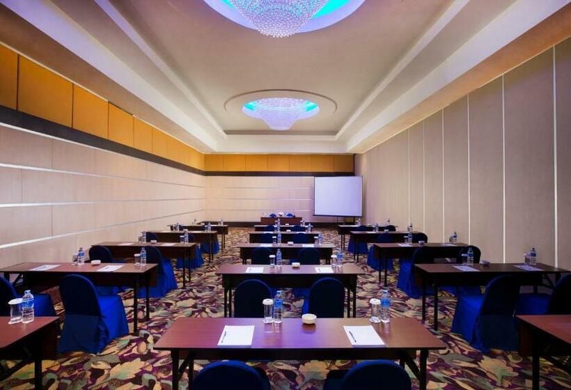 Novotel Manado Golf Resort & Convention Center