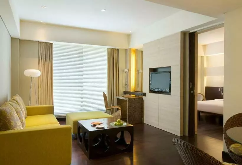 Novotel Manado Golf Resort & Convention Center