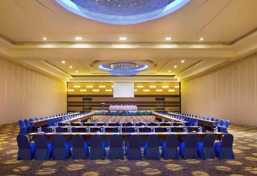 Novotel Manado Golf Resort & Convention Center