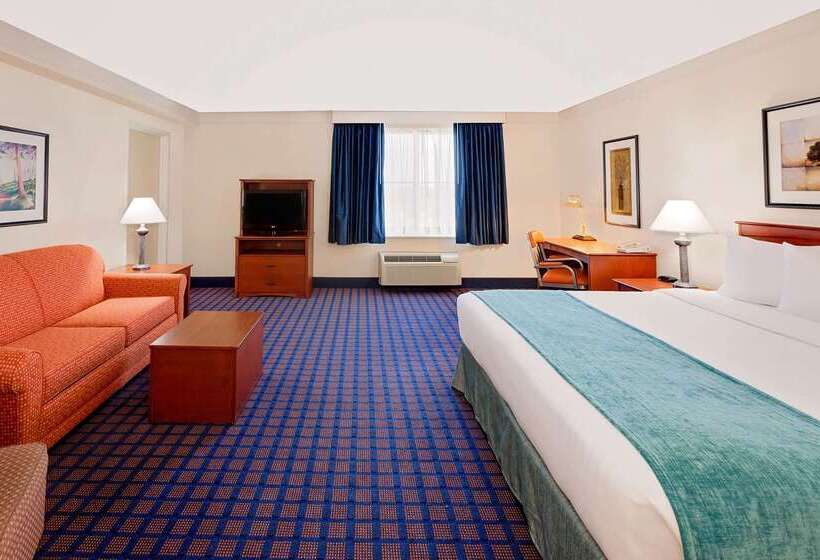 هتل Best Western Byron Center