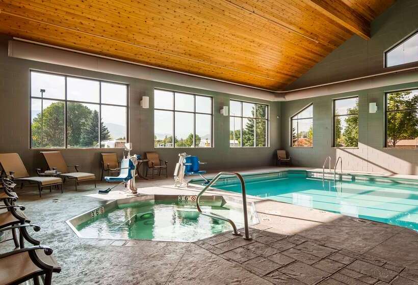 فندق Best Western Premier Ivy Inn & Suites