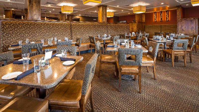 فندق Best Western Premier Ivy Inn & Suites