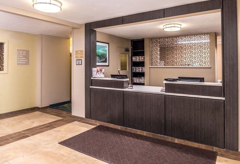 호텔 Candlewood Suites Kansas City, An Ihg
