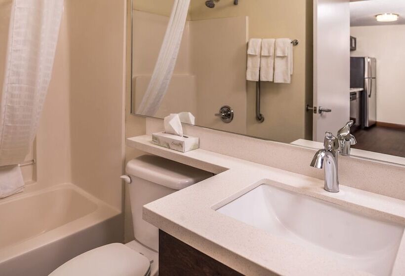 호텔 Candlewood Suites Kansas City, An Ihg