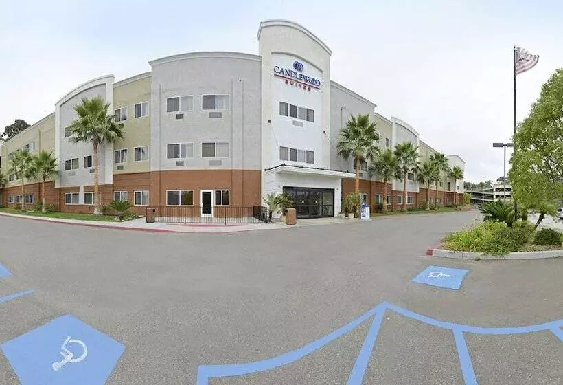 هتل Candlewood Suites San Diego, An Ihg
