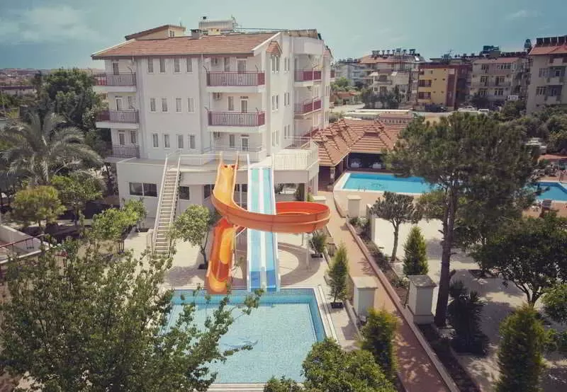 Отель Catty Cats Garden