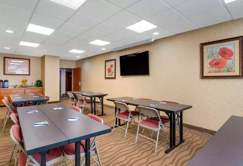 Hotel Comfort Suites Eugene