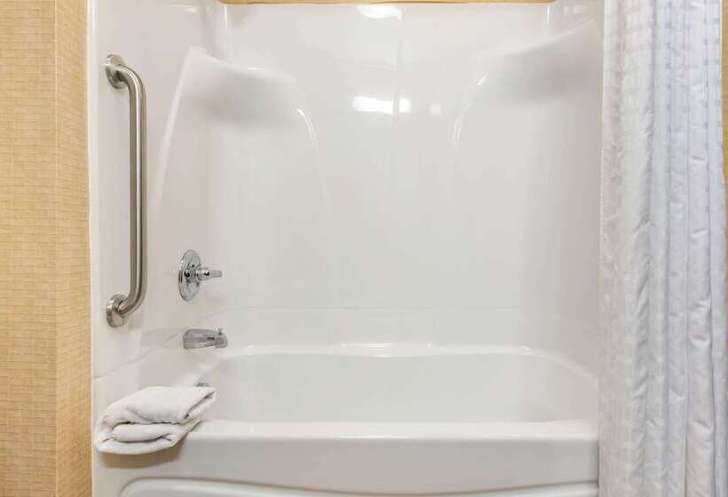 בית מלון כפרי Comfort Suites South