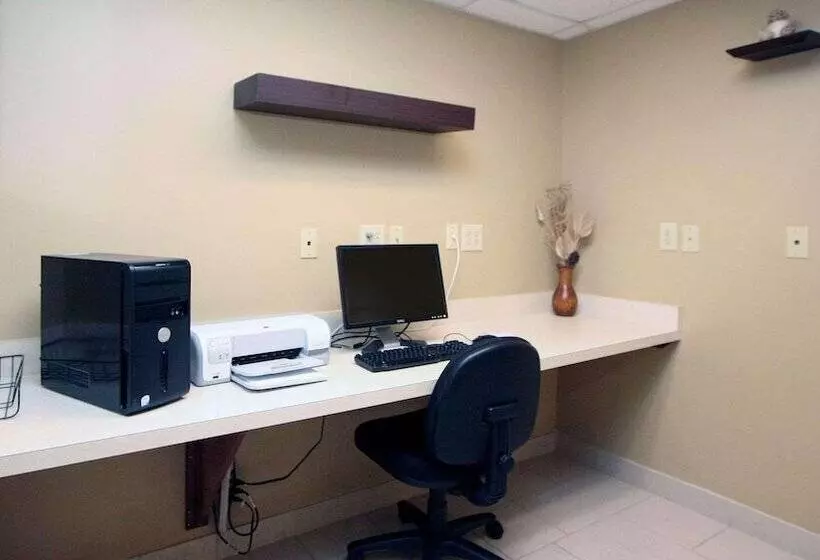 호텔 Country Inn & Suites By Radisson, Shelby, Nc